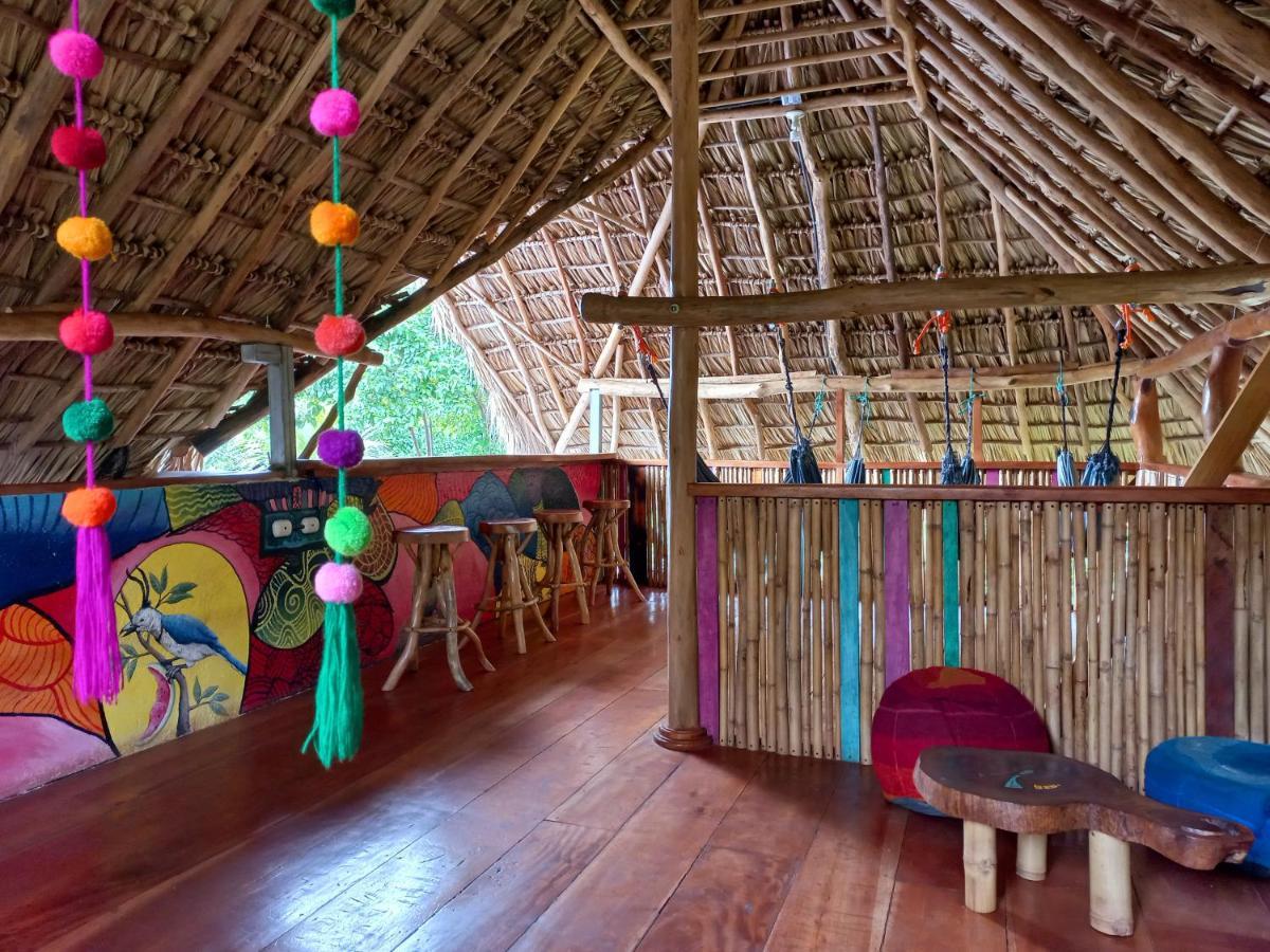 La Urraca Loca Hostel Balgue Luaran gambar