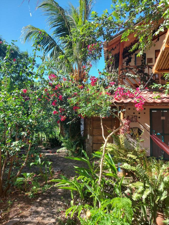 La Urraca Loca Hostel Balgue Luaran gambar