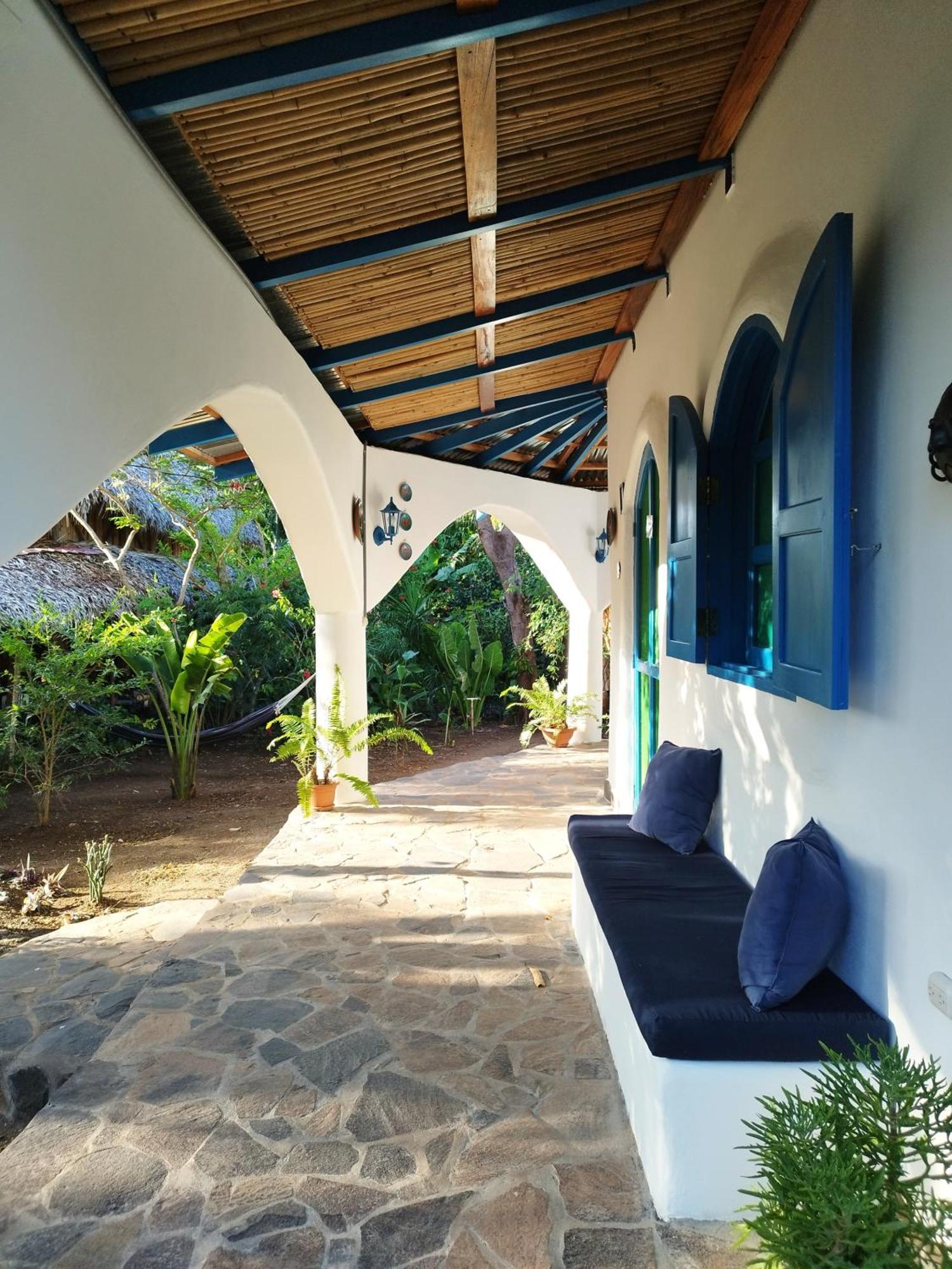 La Urraca Loca Hostel Balgue Luaran gambar